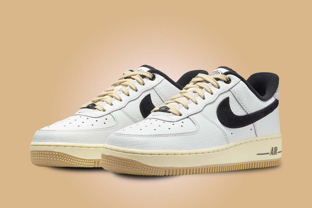 Nike-Air-Force-1-07-LX-Low-Command-Force-Summit-White-Black-W-1.jpg