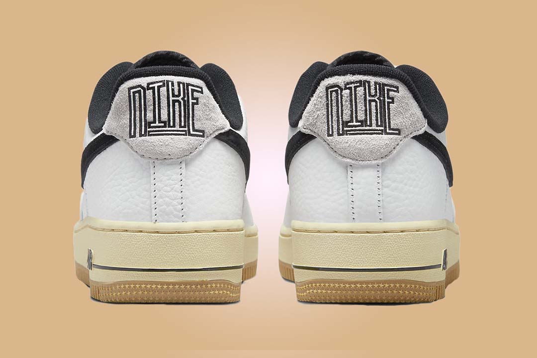 Nike-Air-Force-1-07-LX-Low-Command-Force-Summit-White-Black-W-4.jpg