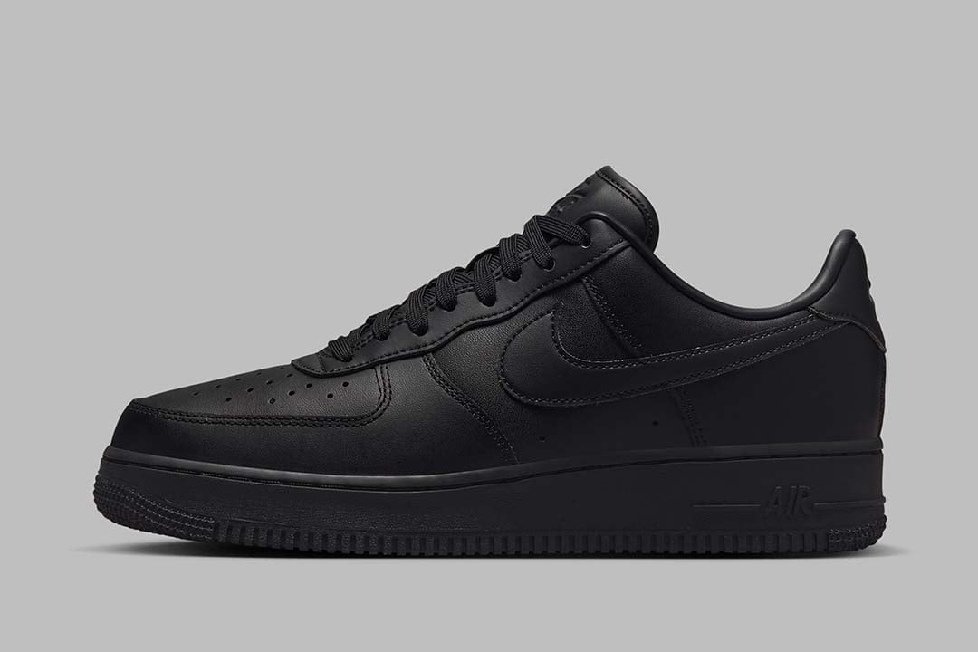 Nike-Air-Force-1-Low-07-Fresh-Black-Anthracite-2.jpg