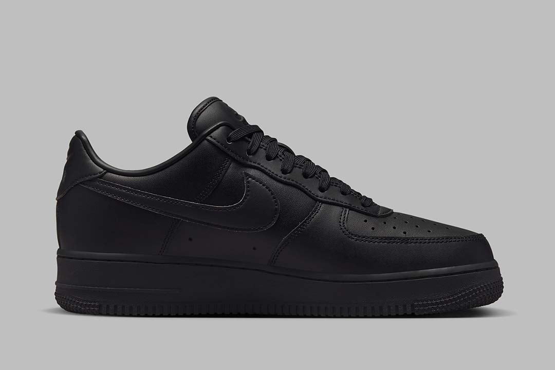Nike-Air-Force-1-Low-07-Fresh-Black-Anthracite-3.jpg