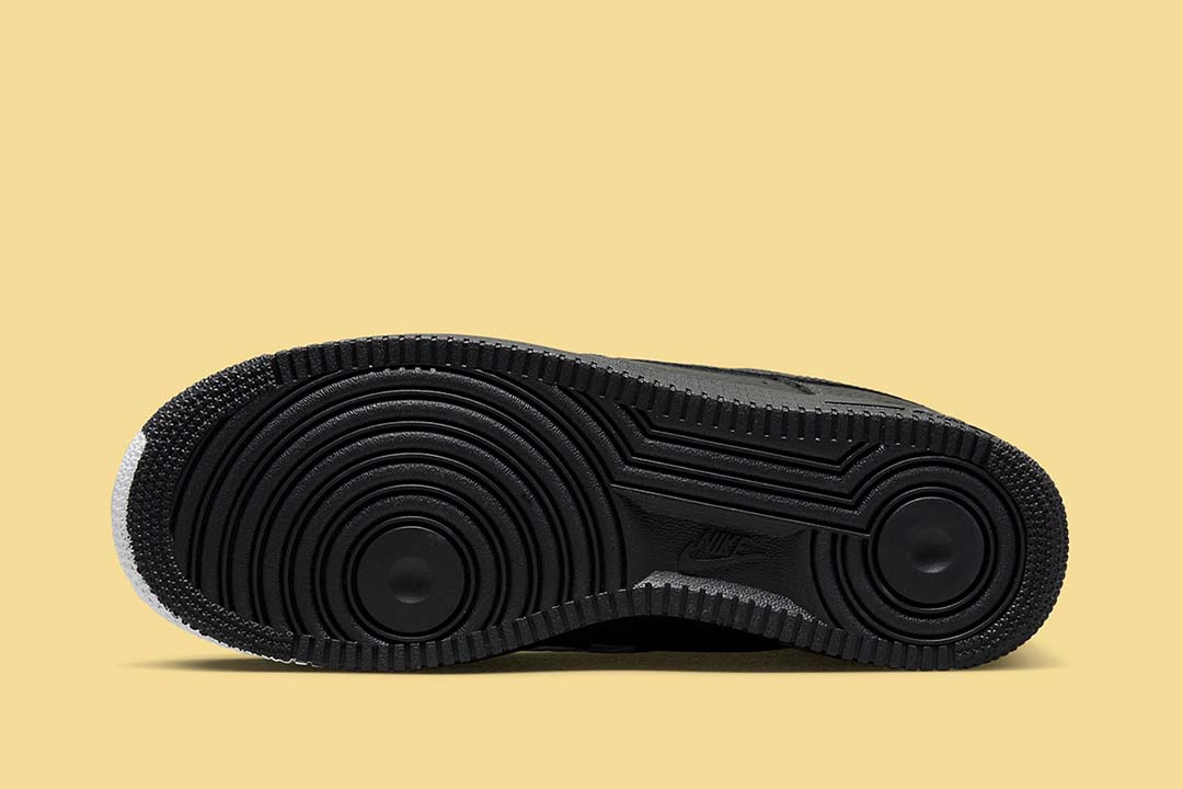 Nike-Air-Force-1-Low-40th-Anniversary-Edition-Split-Black-White-5.jpg