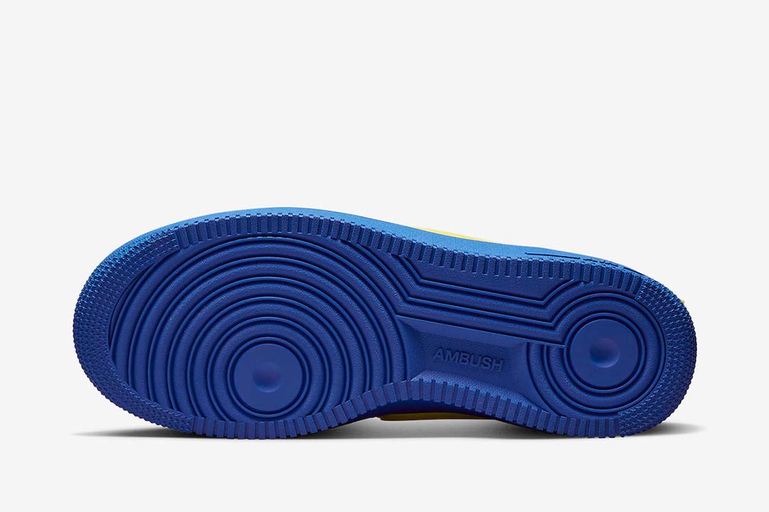 Nike-Air-Force-1-Low-SP-AMBUSH-Game-Royal-5.jpg