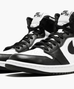 Jordan 1 Retro High OG Black White