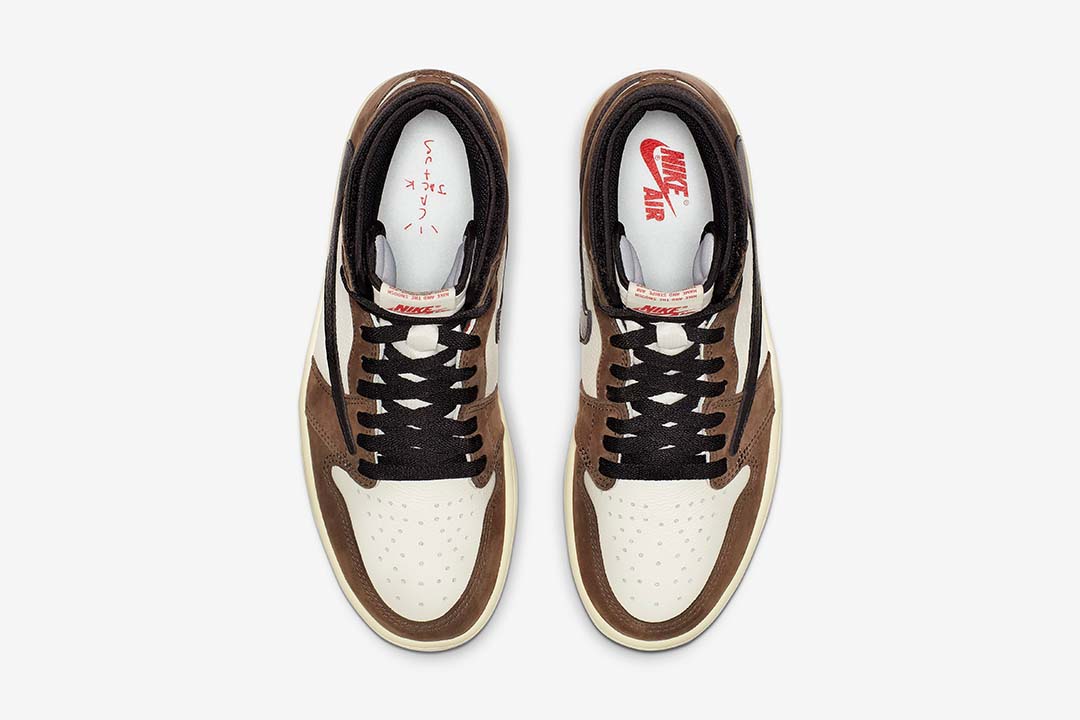 Jordan-1-Retro-High-Travis-Scott-4.jpg