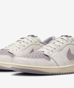 Jordan 1 Retro Low OG Atmosphere Grey