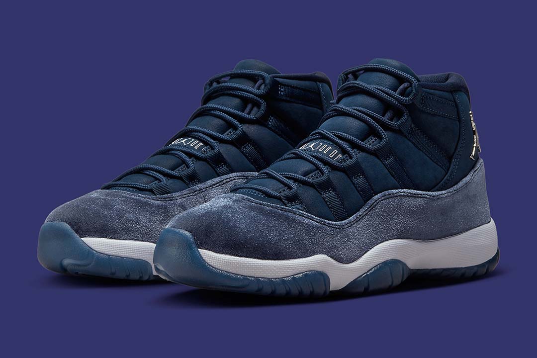 Jordan-11-Retro-Midnight-Navy-AR0715-441-1.jpg