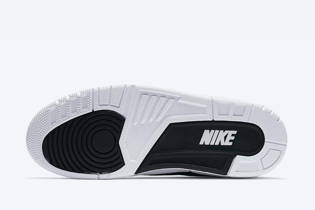 Jordan-3-Retro-Fragment-White-Black-5.jpg