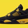 Jordan 4 Retro Thunder 2023