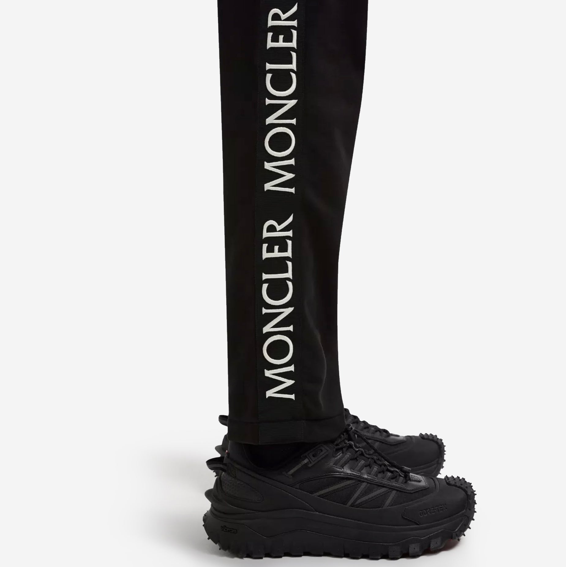 MoncLogoSideTrackPant3.jpg